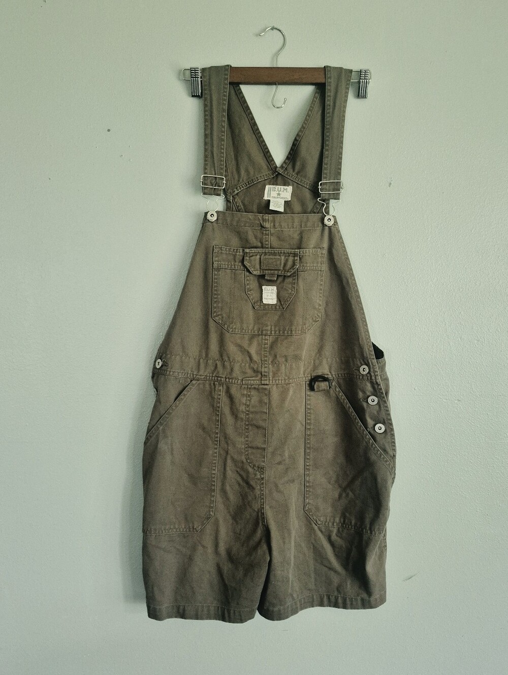 B.U.M. Equipment Vintage Green Overall Shorts Size XL